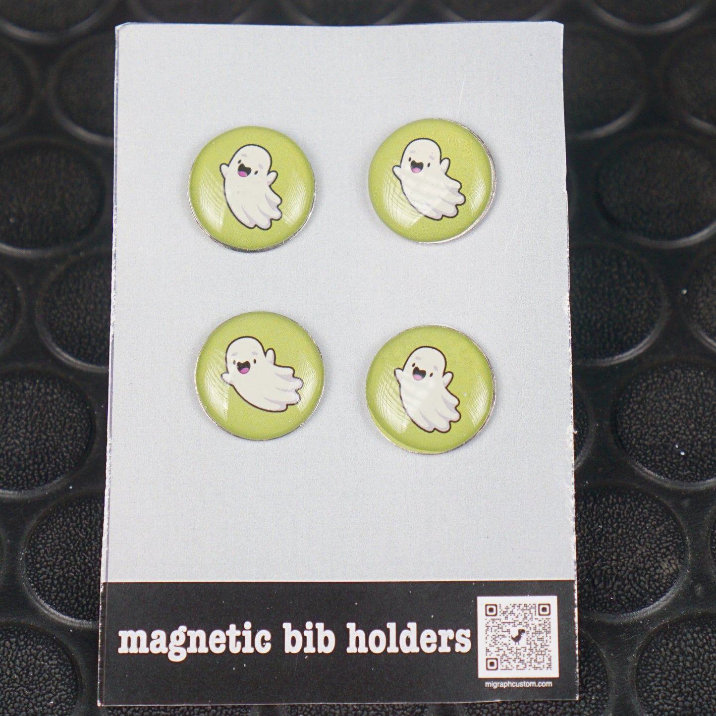 Magnet bib holder